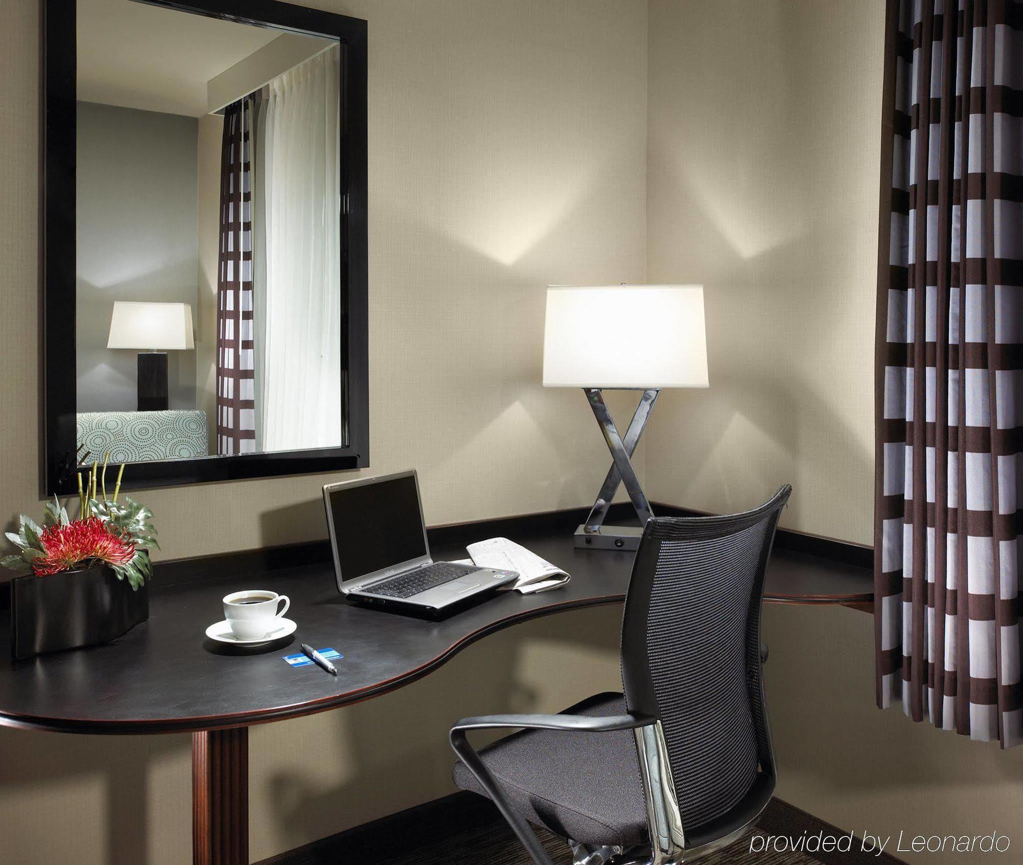 Hampton Inn Carlsbad North San Diego County Номер фото